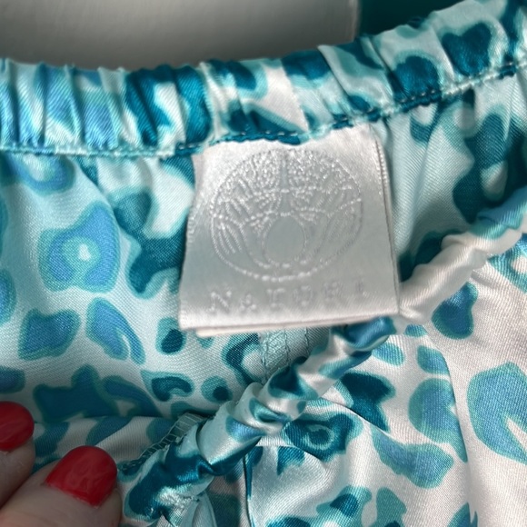 Full length, blue, turquoise and white stretch and tie waist Natori sleep pants - Picture 3 of 6